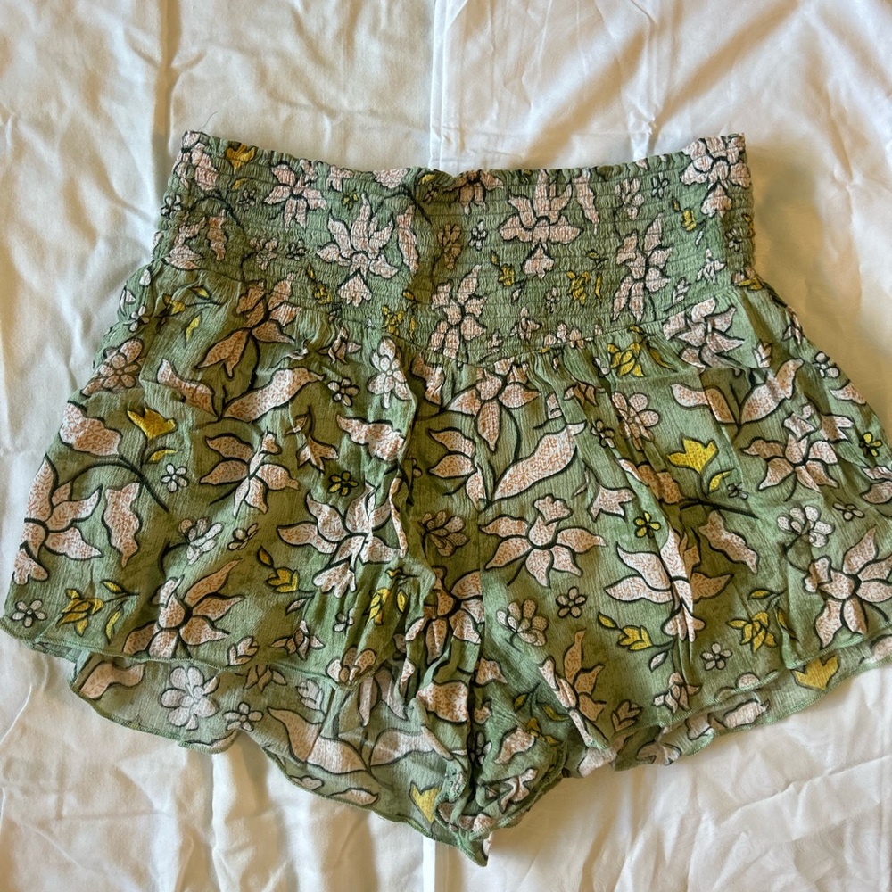 Aerie Green Floral High Waist Shorts